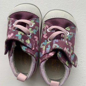 Baby First Walker Shoes See Kai Run Sneakers / Purple flower pattern / Size 4
